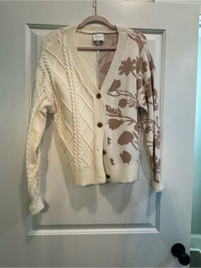 GILLI Cream & Tan Floral Cable-Knit Button Cardigan